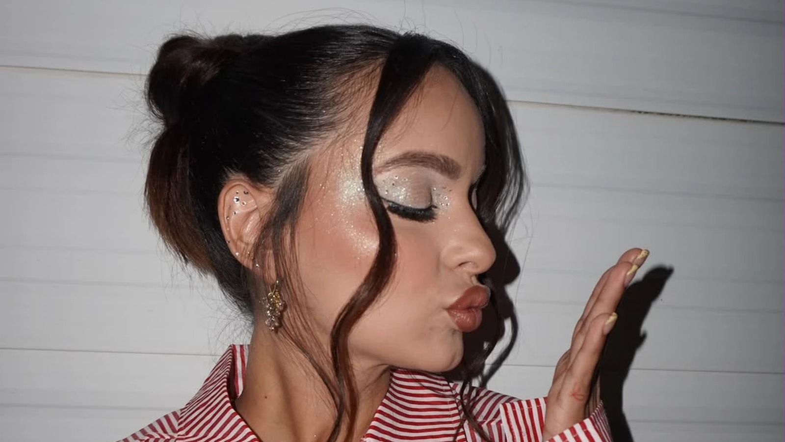 Linda.